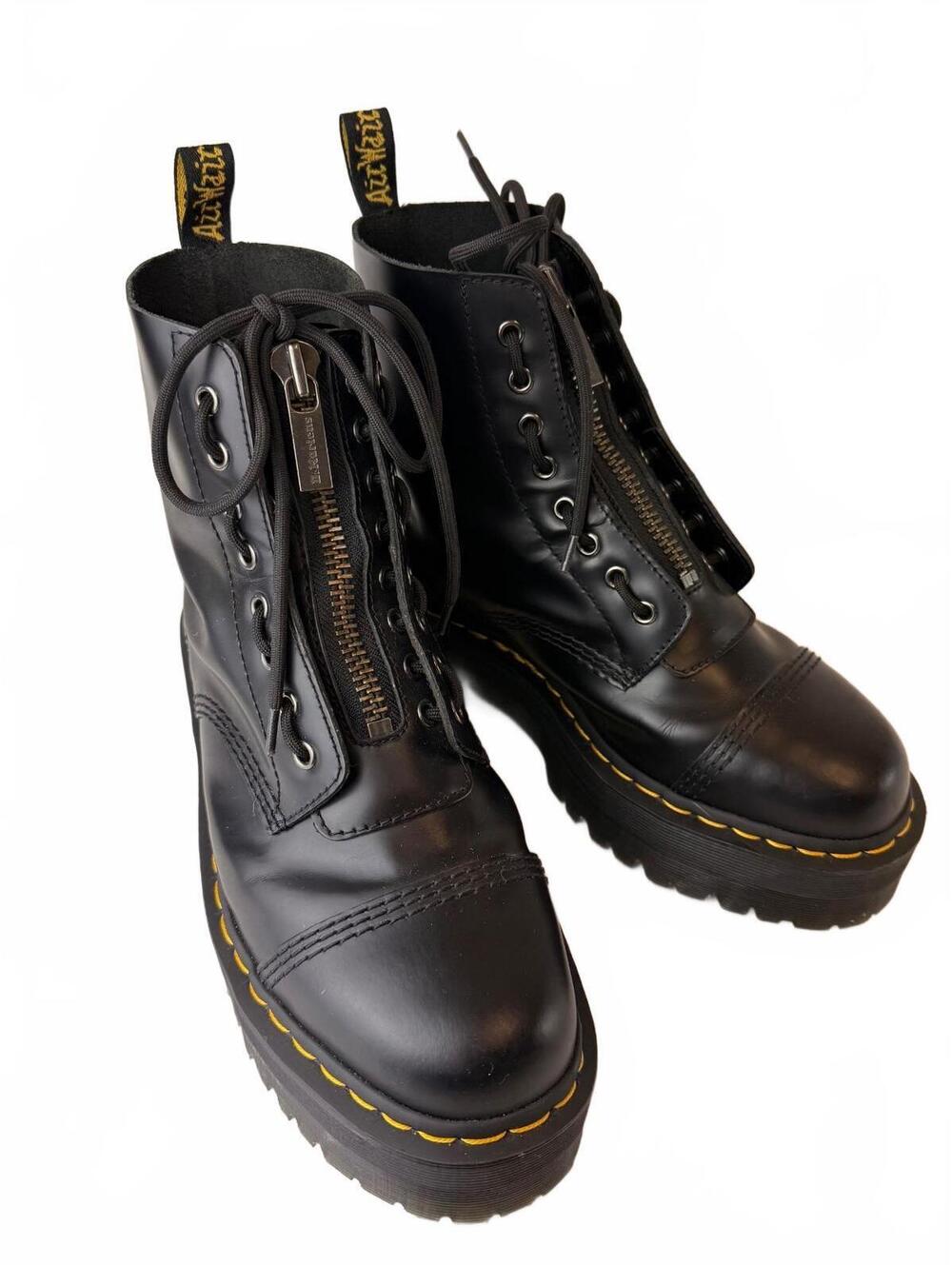 Dr. Martens Sinclair Leather Platform Boots in Black, Size 11